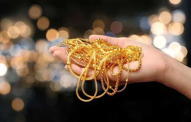 طلای بدون اجرت چیست و آیا خرید آن به‌صرفه است؟