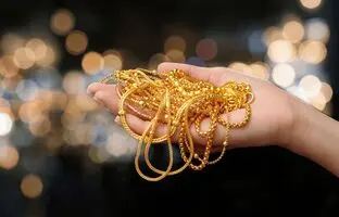 طلای بدون اجرت چیست و آیا خرید آن به‌صرفه است؟
