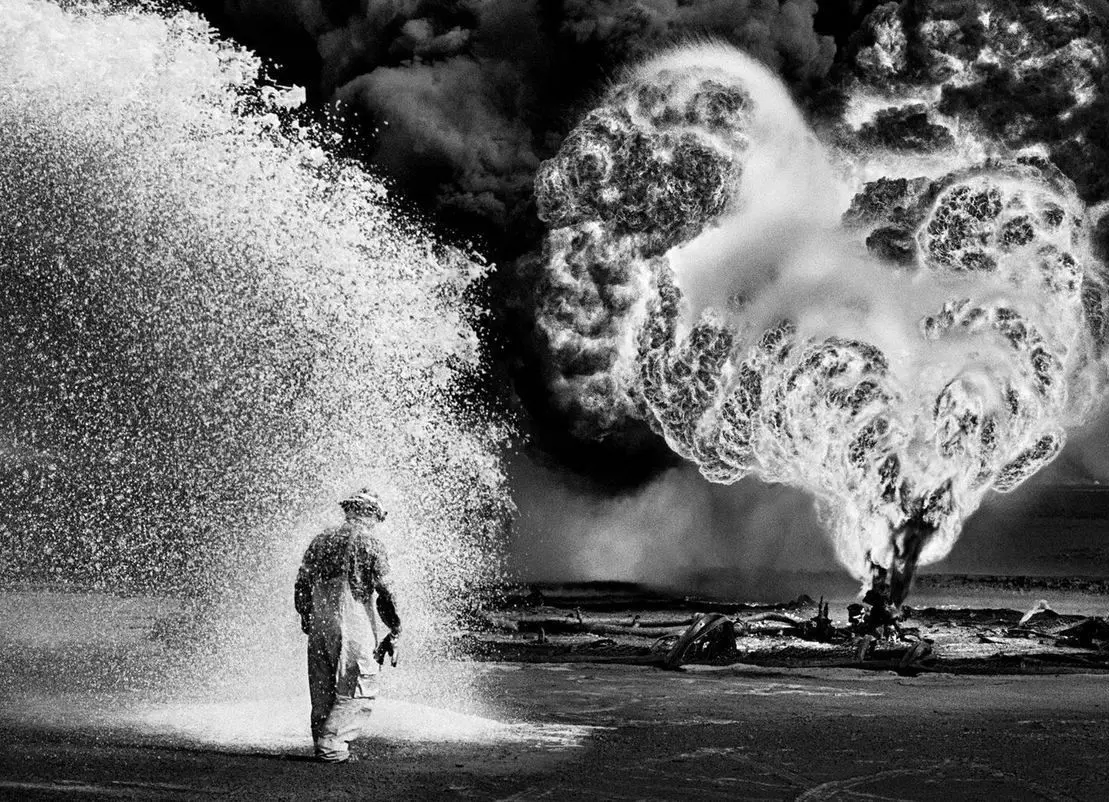 ۱۰ عکس شاهکار که زمانۀ ما را به تصویر می‌کشند 