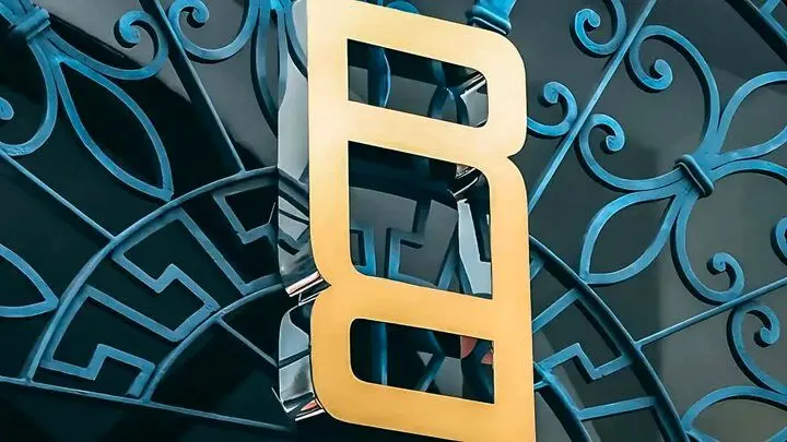 رونمایی از لوگوی جدید رنج‌روور