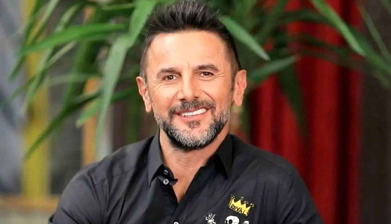 پاپاراتزی ایرانی؛ هنرنمایی امین حیایی در پشت صحنه کوکتل مولوتف + ویدئو