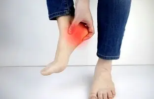 خار پاشنه پا از علائم تا درمان