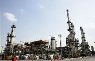 
پالایشگاه تهران در سلامت کامل به سر می‌برد/ فعالیت بدون وقفه ادامه دارد

