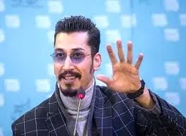 
پاپاراتزی ایرانی؛ استایل هالیوودیِ بهرام افشاری در یک عکس خاص 