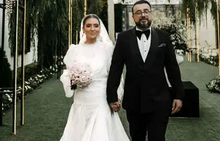 پاپاراتزی ایرانی؛ تصویر جدید از سپند امیرسلیمانی و همسر باردارش 