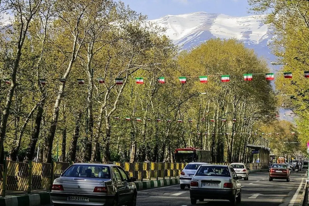  تهران قدیم؛ «خیابان ولیعصر» در دهه 20؛ خیابان نواب در سال 40