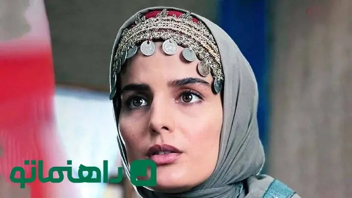 پاپاراتزی 1404؛ استایل بهاری غزاله اکرمی در طبیعت پرشکوفه