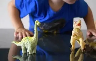 
محققان آمریکایی: کودکانی که به دایناسورها علاقه‌ دارند احتمالاً باهوش‌ترند
