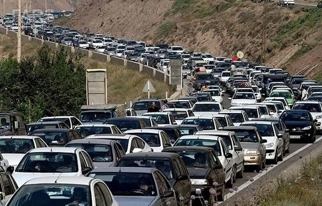 ترافیک سنگین در آزادراه تهران - شمال و کرج - قزوین