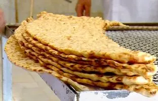 تاریخچه نان سنگک؛ از تنورهای صفوی تا سفره‌های امروز ایرانیان