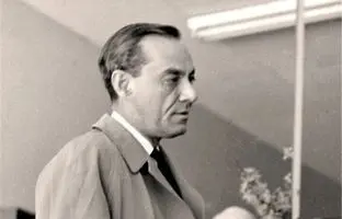 زیباترین اشعار فارسی؛ شرح «خلقت زن» از زبان شاعری که به ترانه‌های عاشقانه‌اش معروف بود!