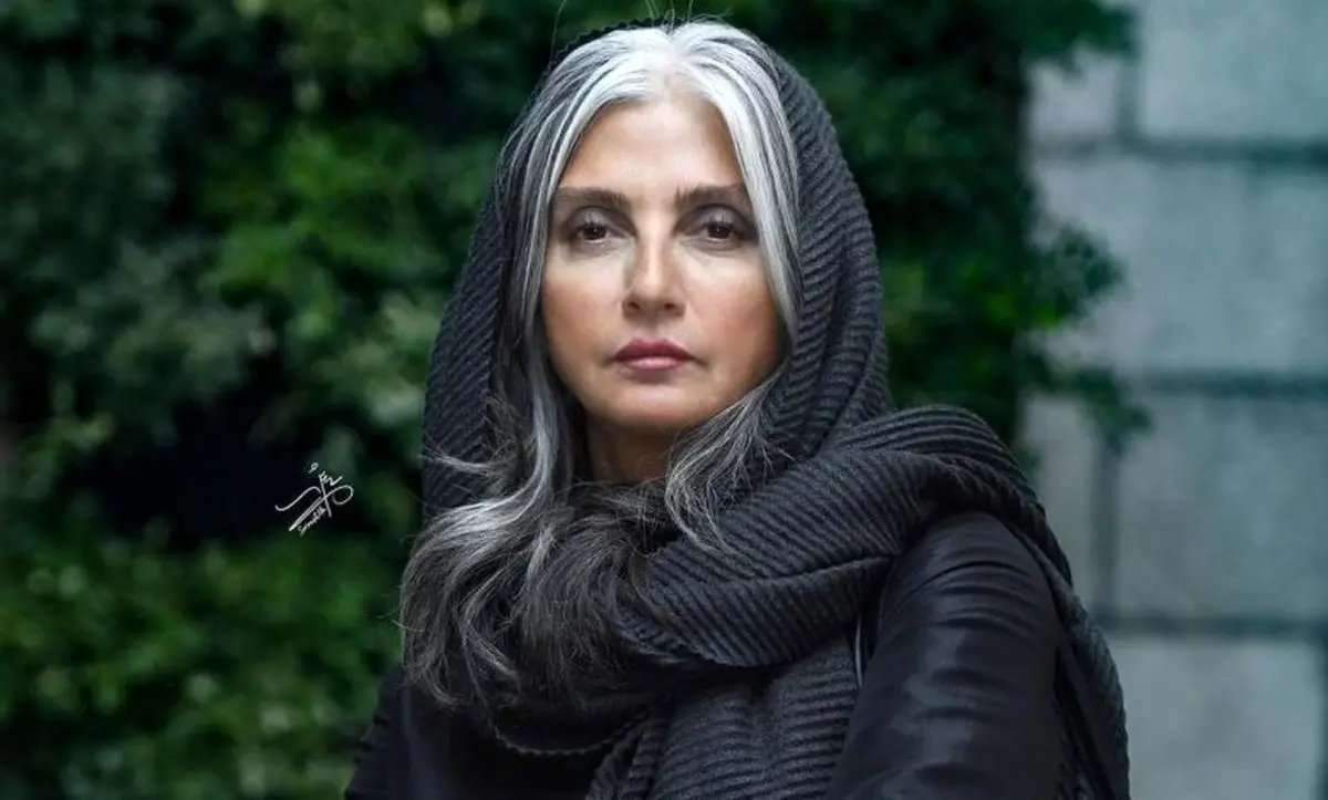  استایل تماشاییِ رویا جاوید در ۶۰سالگی جلب‌توجه کرد! 