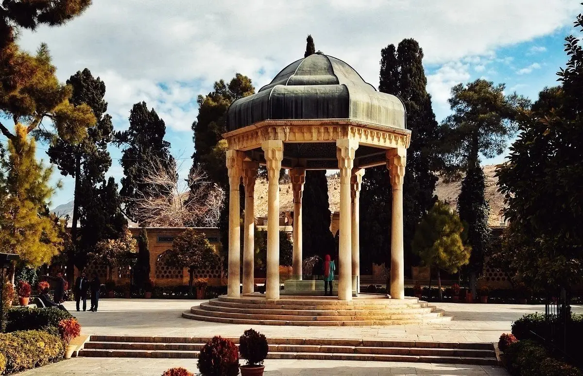 فال حافظ امروز پنجشنبه 13 دی ماه 1403