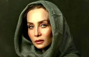 استایل به سبک سلبریتی‌ها؛ استایل بهاری با شلوار راه راه به سبک حدیث فولادوند