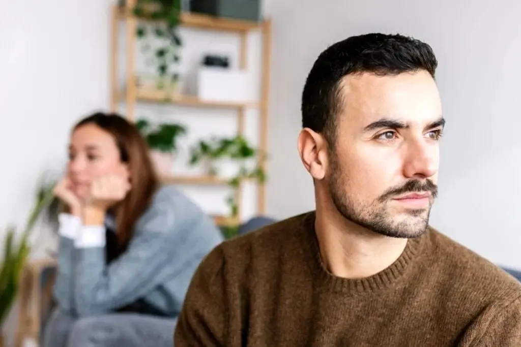 رازهای شکست عشقی؛ از دلایل غیرمنتظره تا استفاده بیش از حد از ایموجی