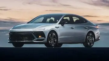 (عکس) سوناتا ۲۰۲۵ هم قیمت ماشین‌های چینی بازار ایران!