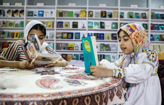 زندگی از پنجره کتاب؛ این کتاب ها را همه دختران باید بخوانند