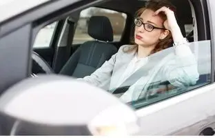 کارمندان اروپایی چقدر برای رسیدن به محل کار در راه هستند؟
