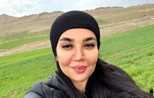 استایل به سبک سلبریتی‌ها؛ استایل اسپرت هدی استواری مناسب طبیعتگردی
