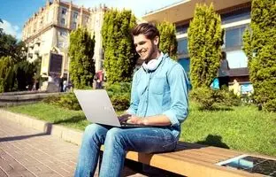 ارزان ترین لپ تاپ دانشجویی چند؟ (مرداد 1404)
