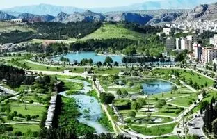 راهنمای سفر؛ خواهران فیروزه ای خرم‌آباد، گردشگری در قلب شهر