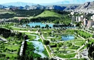 راهنمای سفر؛ خواهران فیروزه ای خرم‌آباد، گردشگری در قلب شهر