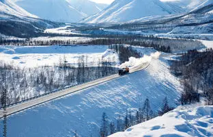جاده وحشتناکی که روی اجساد هزاران کارگر ساخته شده! +ویدئو