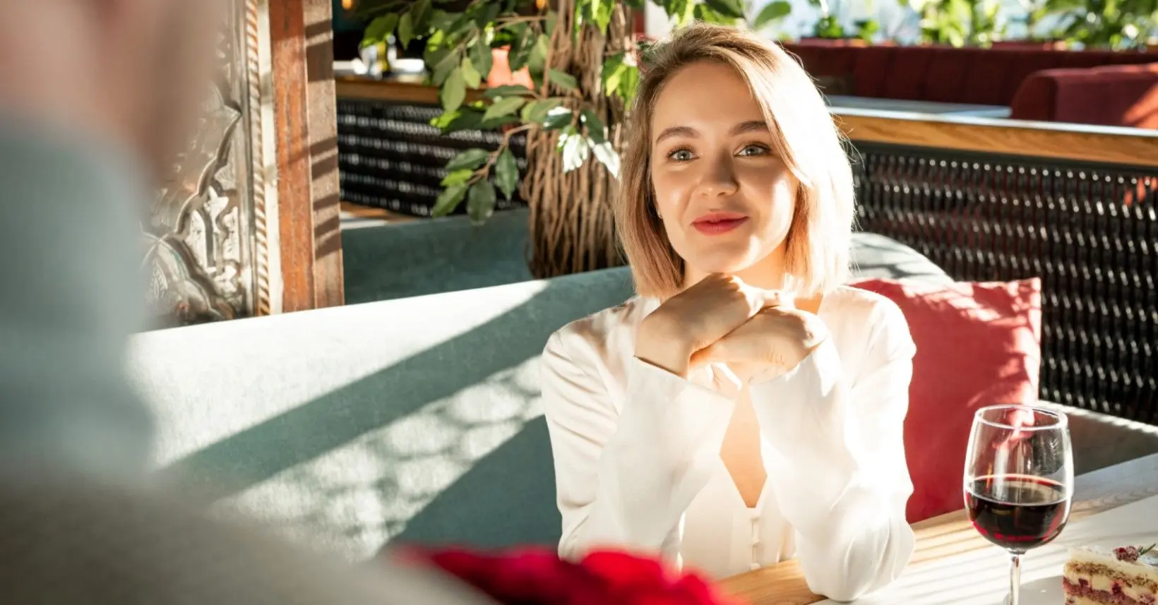 10سبک رازآلود زنانه برای ابراز علاقه‌مندی 