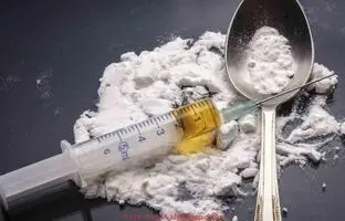 چه کسی نخستین بار در ایران «هروئین» ساخت؟ 