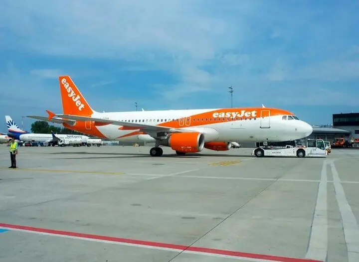 «تاکسی‌بات» ایرباس؛ فناوری جدید برای کاهش ۸۵ درصدی مصرف سوخت در فرودگاه‌ها