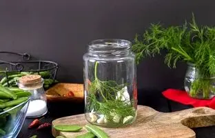 خوشمزه بپزید؛ آموزش ترشی نخود فرنگی ؛ نکات طلایی برای جلوگیری از کپک زدن ترشی