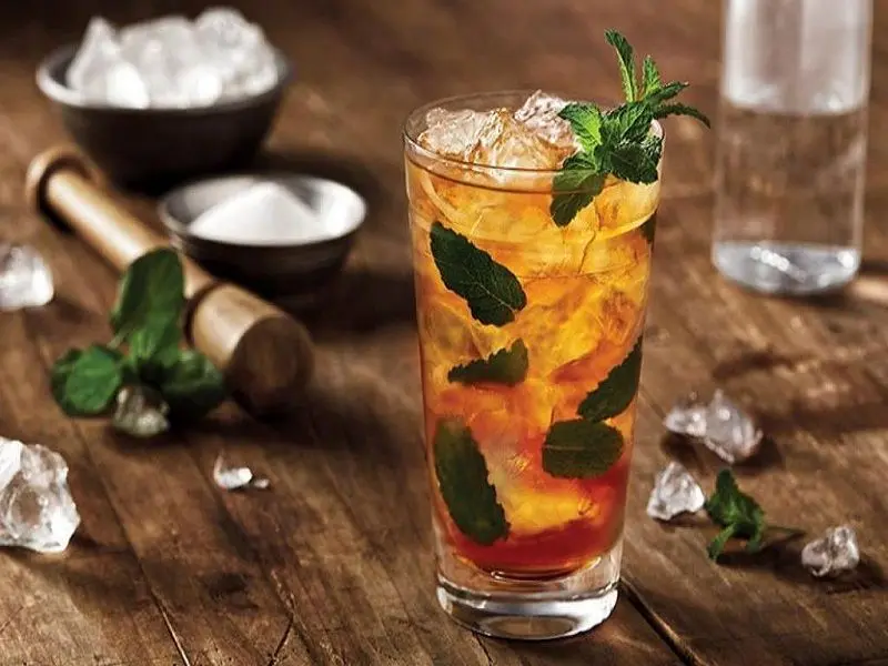 خوشمزه بپزید؛  ۸ روش تهیه شربت سکنجبین مجلسی