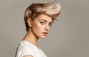 چطور با تئوری رنگ‌ها بهترین رنگ مو را انتخاب کنیم؟