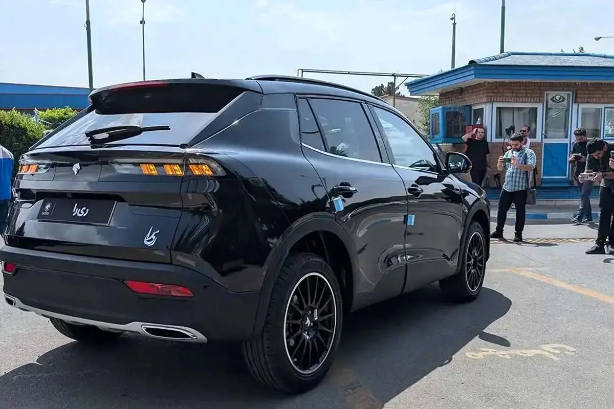 قیمت روز محصولات ایران‌خودرو دوشنبه ۹ تیر