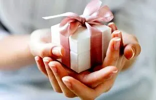 هدیه ارزان برای روز زن چی بخریم؟