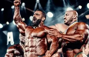  واکنش هادی چوپان به شایعه مهاجرتش + ویدئو