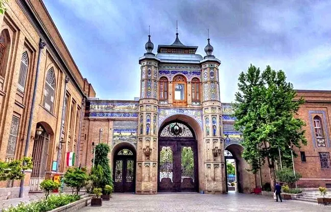 تصاویری از یادگار فرانسوی در دل تهران