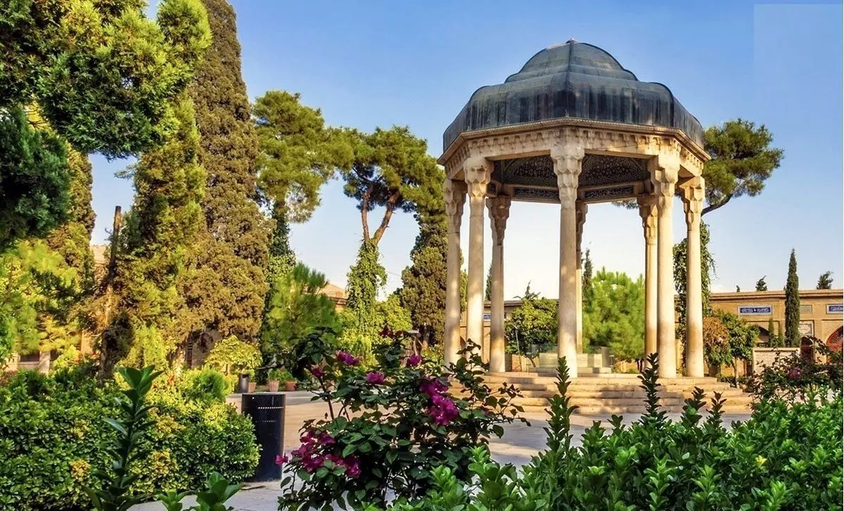 فال حافظ امروز پنجشنبه 15 خرداد ماه 1404
