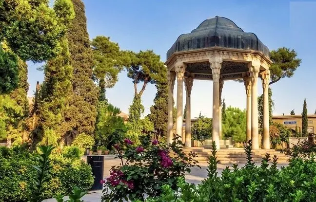  فال حافظ امروز جمعه 30 خرداد ماه 1404 