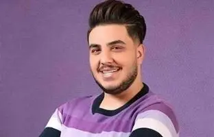  خوانندگی پدر آرون افشار در کنسرت پسرش 