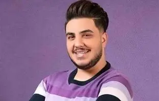  خوانندگی پدر آرون افشار در کنسرت پسرش 