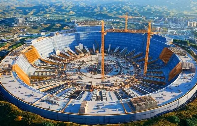 چین مخفیانه در حال ساخت یک اَبَرپایگاه زیرزمینی نظامی است!