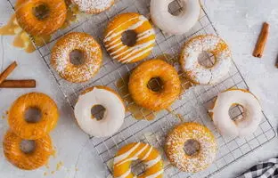 طرز تهیه دونات کدو حلوایی؛ شیرینی خوشمزه با عطر و بوی پاییز