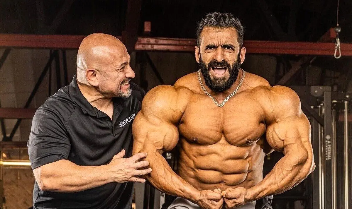  واکنش جالب هادی چوپان به حمله اسرائیل 