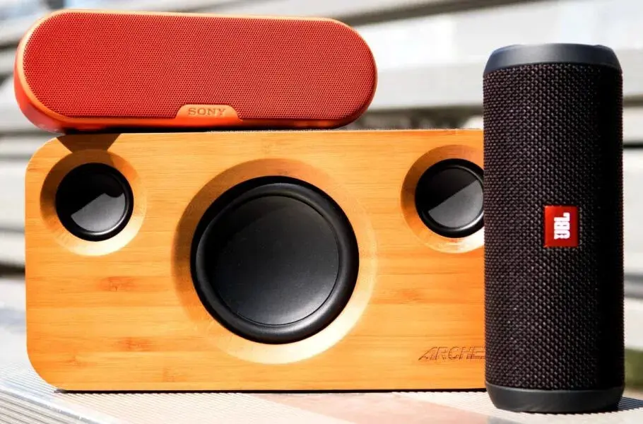 راهنمای خرید بهترین اسپیکر تا ۵ میلیون تومان؛ معرفی ۴ مدل برتر