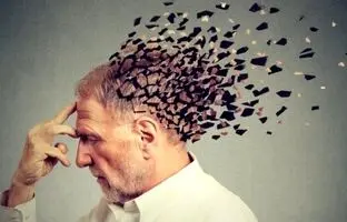 چه ارتباطی بین ویتامین‌ها و آلزایمر وجود دارد؟