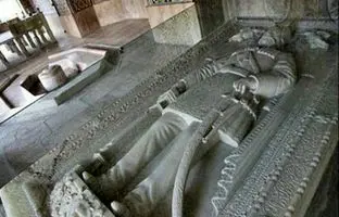  اولین بار؛ سند رسمی مخارج سنگ قبر ناصرالدین‌شاه منتشر شد +عکس 