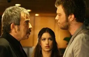 پاپاراتزی خارجی؛ تصاویر خانوادگی مهند و نهال سریال «عشق ممنوع» 