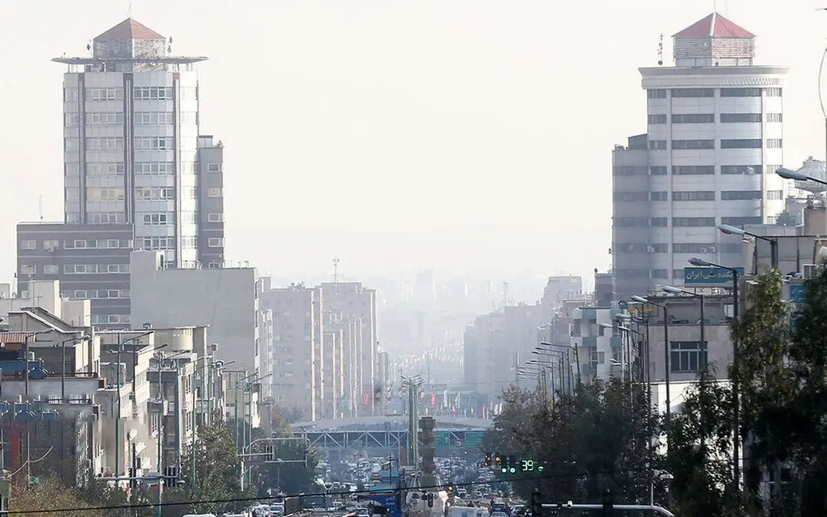 
هوای ۱۵ نقطه تهران در وضعیت قرمز
