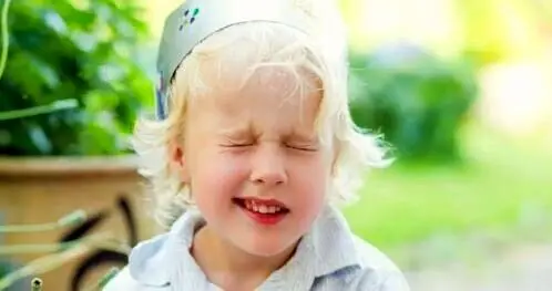 
چرا تیک عصبی می‌گیریم؟
